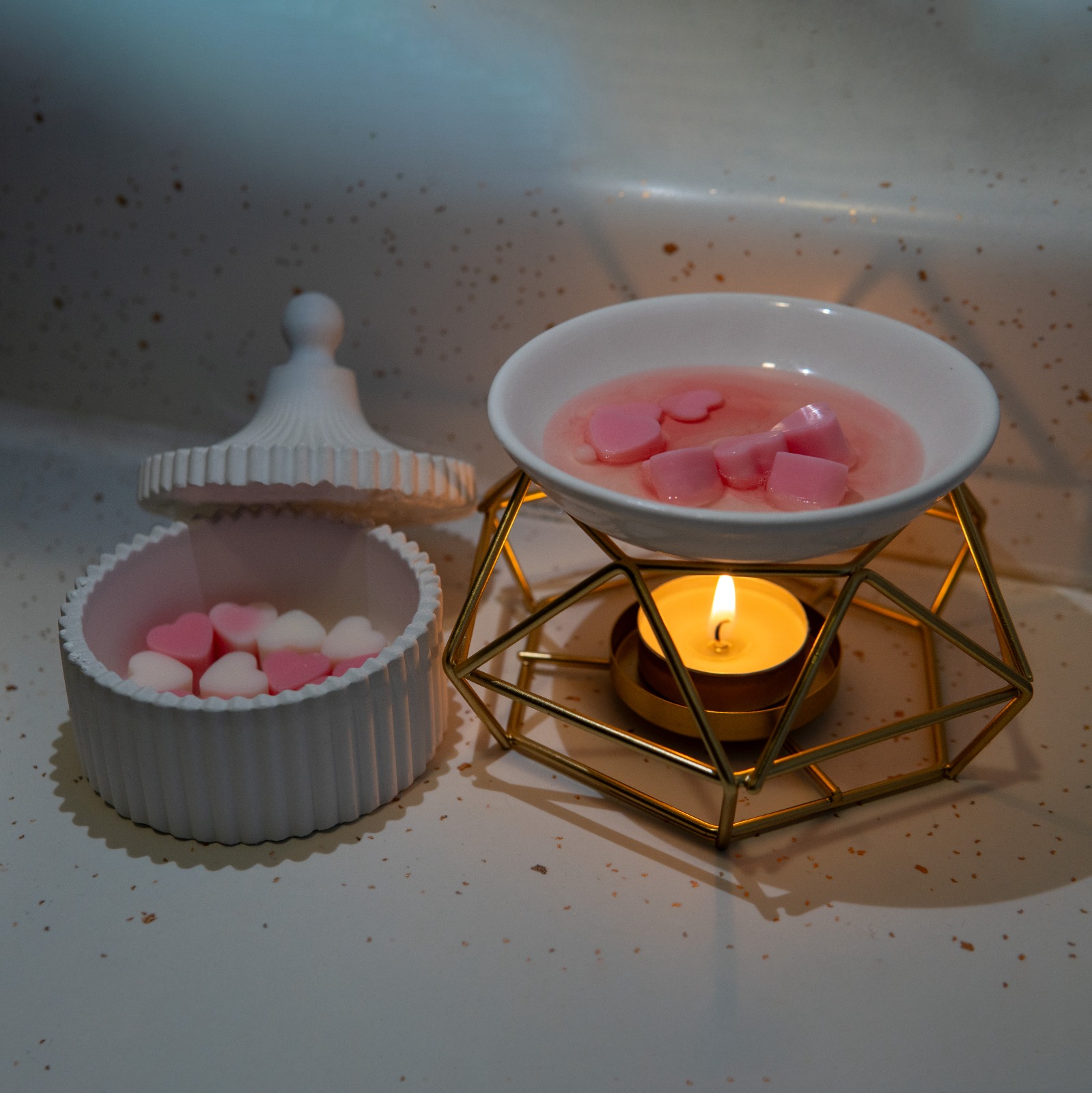 Wax Melts with burner.